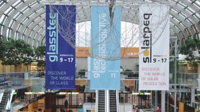 20120719025419_glasstec