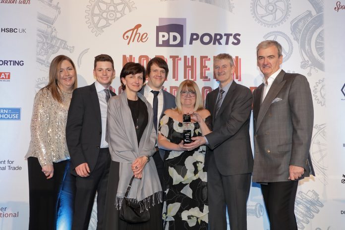 Lattimer team recieving the PD Ports Northern Powerhouse Award for excellence in international trade (2)
