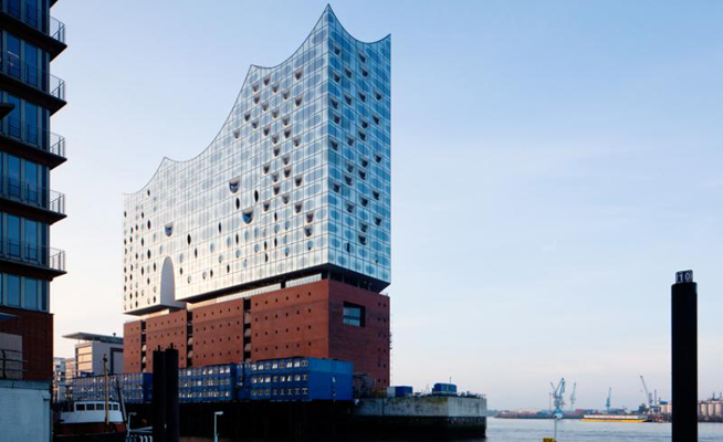 Guardian Glass Complex Curved Facade On Hamburg S Concert Hall Glassonline Com The World S Leading Glass Industry Website