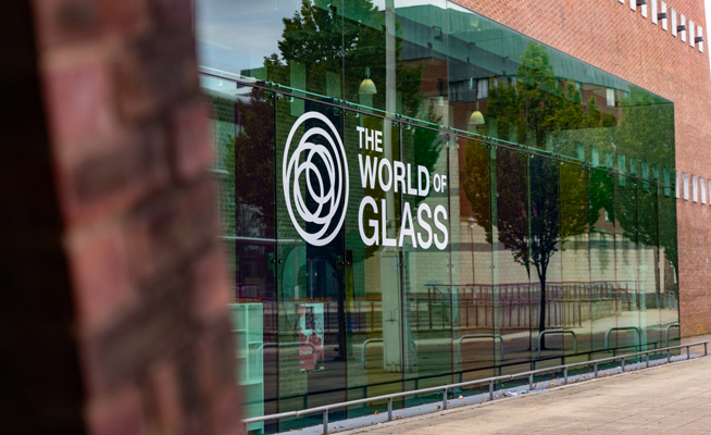 World of Glass 01